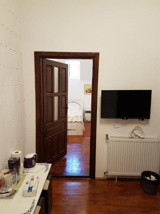 Pensiunea Geostar 2 Curtea de Argeş Екстериор снимка