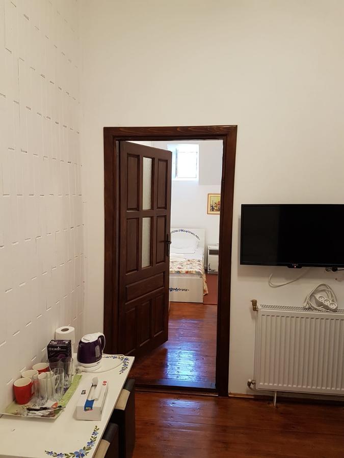 Pensiunea Geostar 2 Curtea de Argeş Екстериор снимка