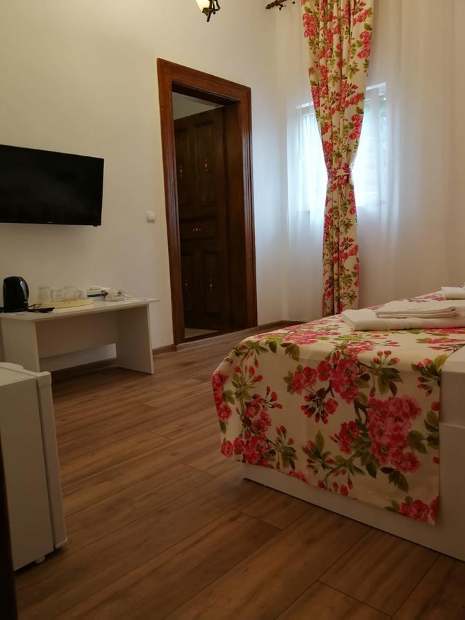 Pensiunea Geostar 2 Curtea de Argeş Екстериор снимка