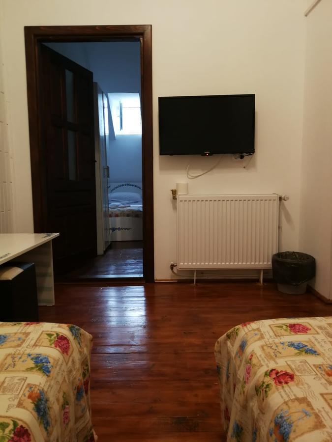 Pensiunea Geostar 2 Curtea de Argeş Екстериор снимка